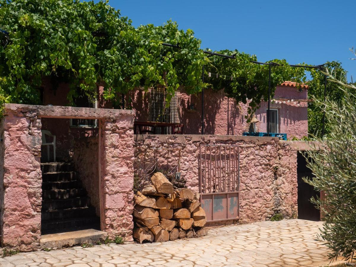 Vintage Stone-Built Country Cottage In Richea Kouloureika Екстериор снимка